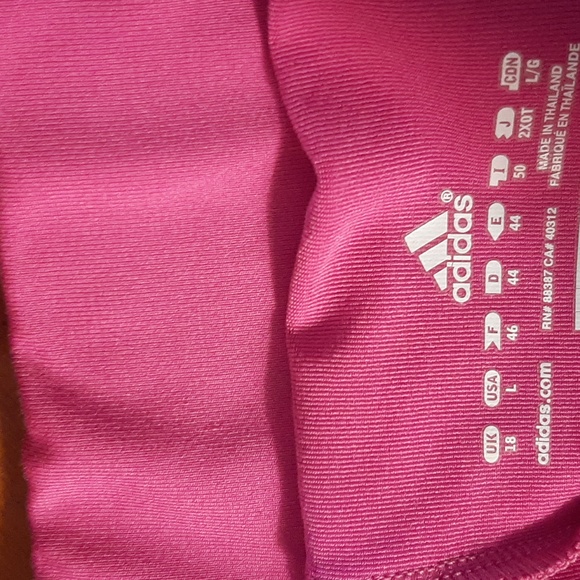 Addidas skort - Picture 4 of 5